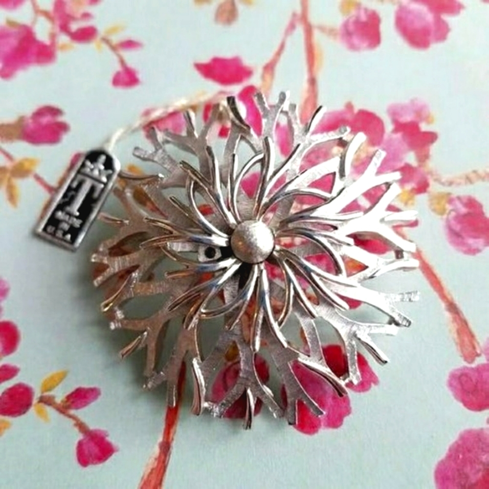 Vintage Crown Trifari flower brooch original tag silver tone
